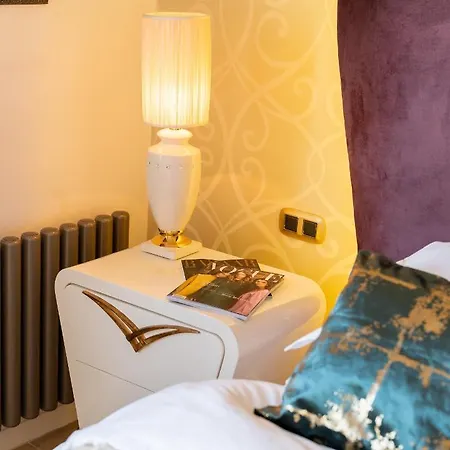 Romantic Getaway In Appartement *